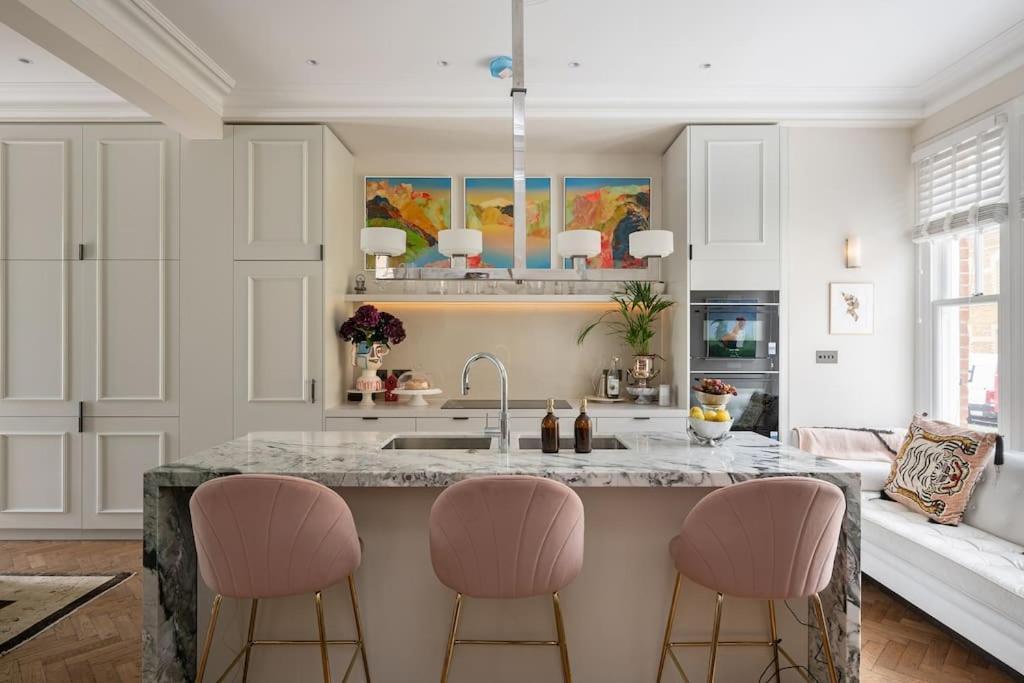 Beautiful 4-bed House Next To Battersea Park Сasa de vacaciones Londres