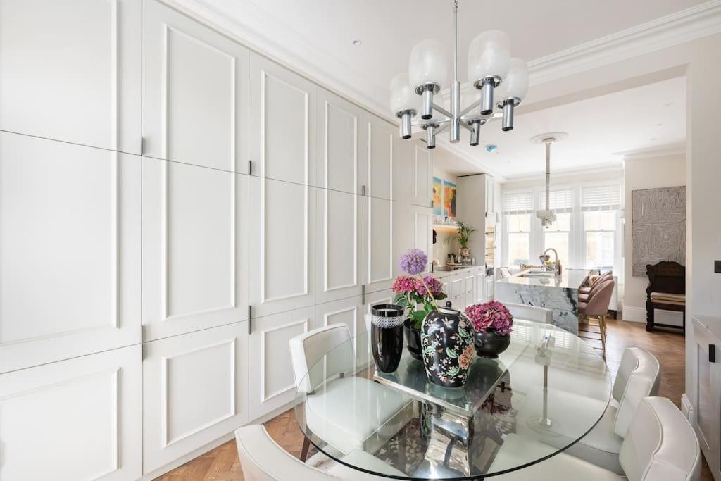 Beautiful 4-bed House Next To Battersea Park * Londres