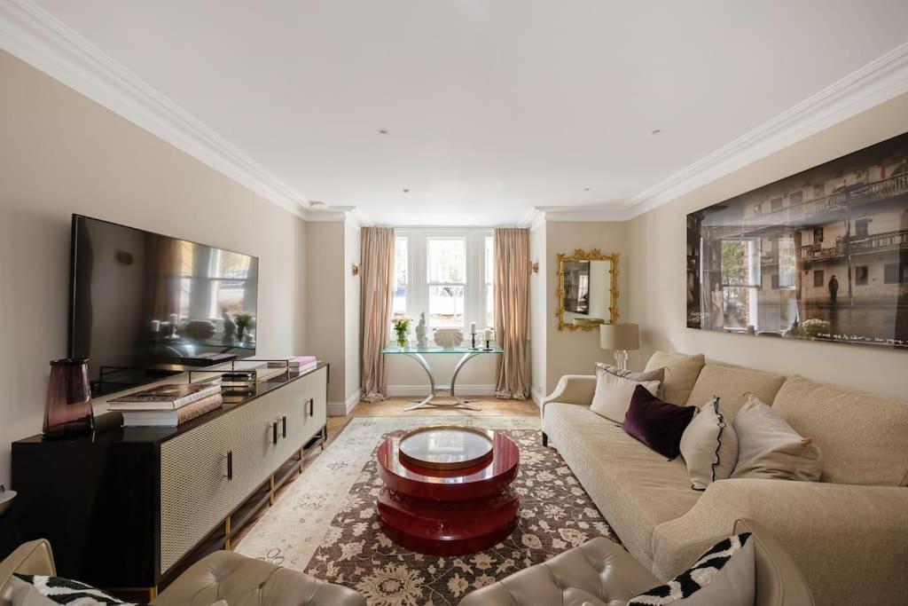 Сasa de vacaciones Beautiful 4-bed House Next To Battersea Park Londres